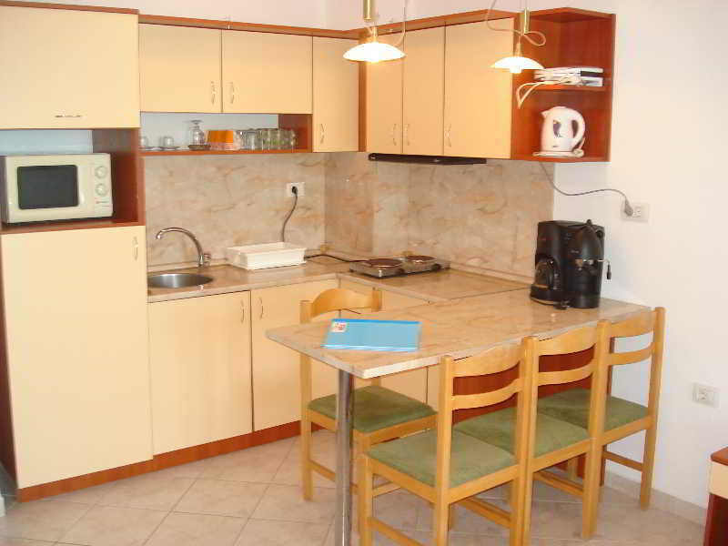 Tsb Sun Coast Apartments Свети Влас Екстериор снимка