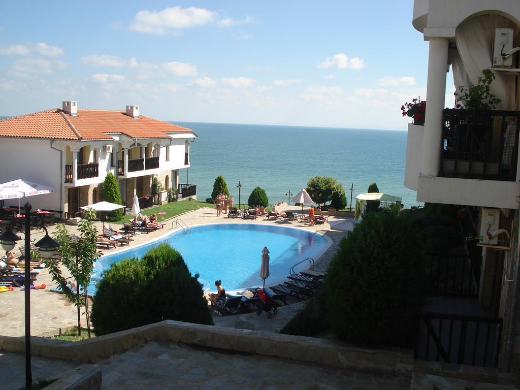 Tsb Sun Coast Apartments Свети Влас Екстериор снимка