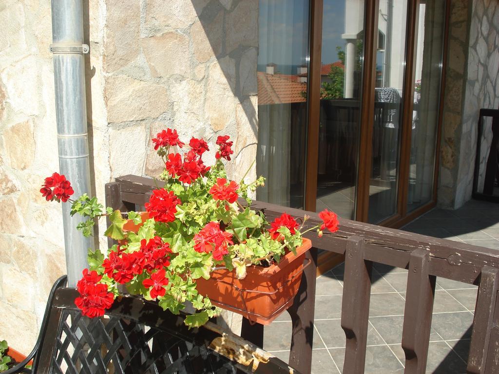 Tsb Sun Coast Apartments Свети Влас Екстериор снимка