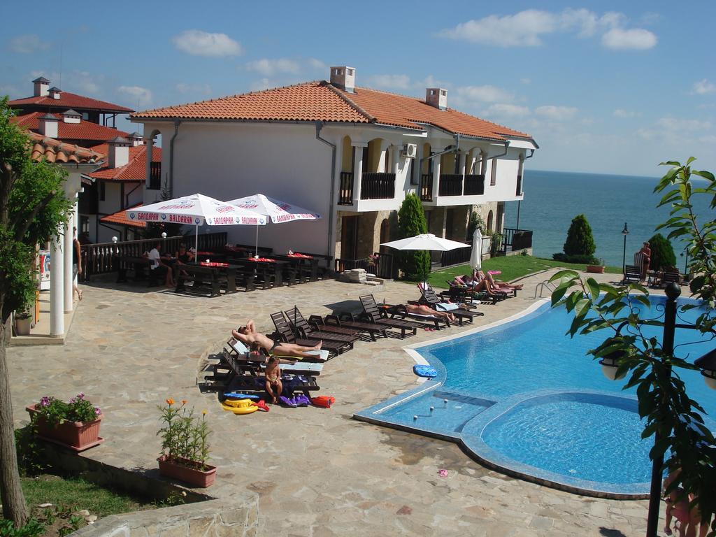 Tsb Sun Coast Apartments Свети Влас Екстериор снимка