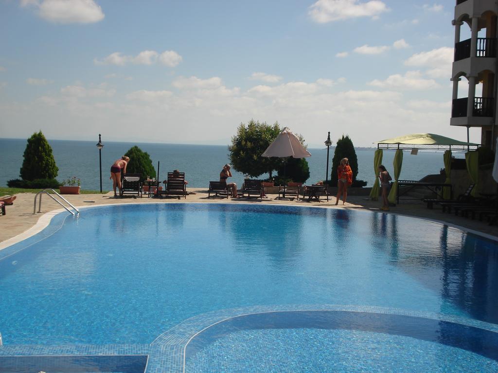 Tsb Sun Coast Apartments Свети Влас Екстериор снимка