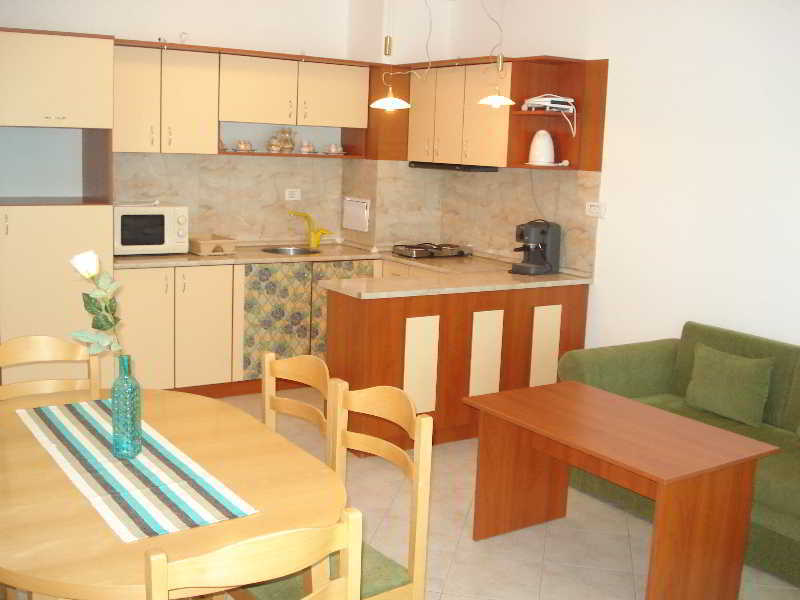 Tsb Sun Coast Apartments Свети Влас Екстериор снимка