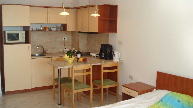Tsb Sun Coast Apartments Свети Влас Екстериор снимка