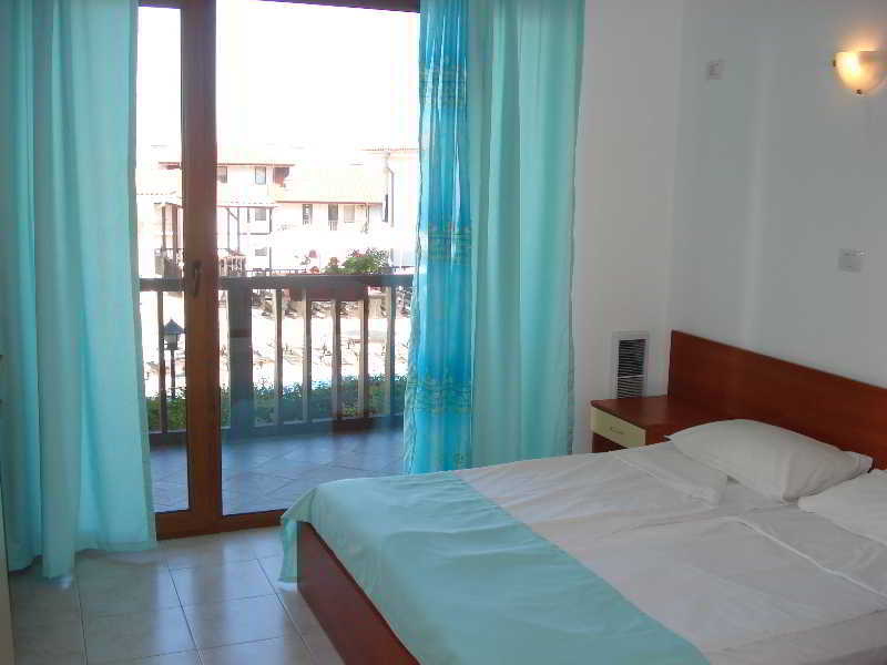 Tsb Sun Coast Apartments Свети Влас Екстериор снимка